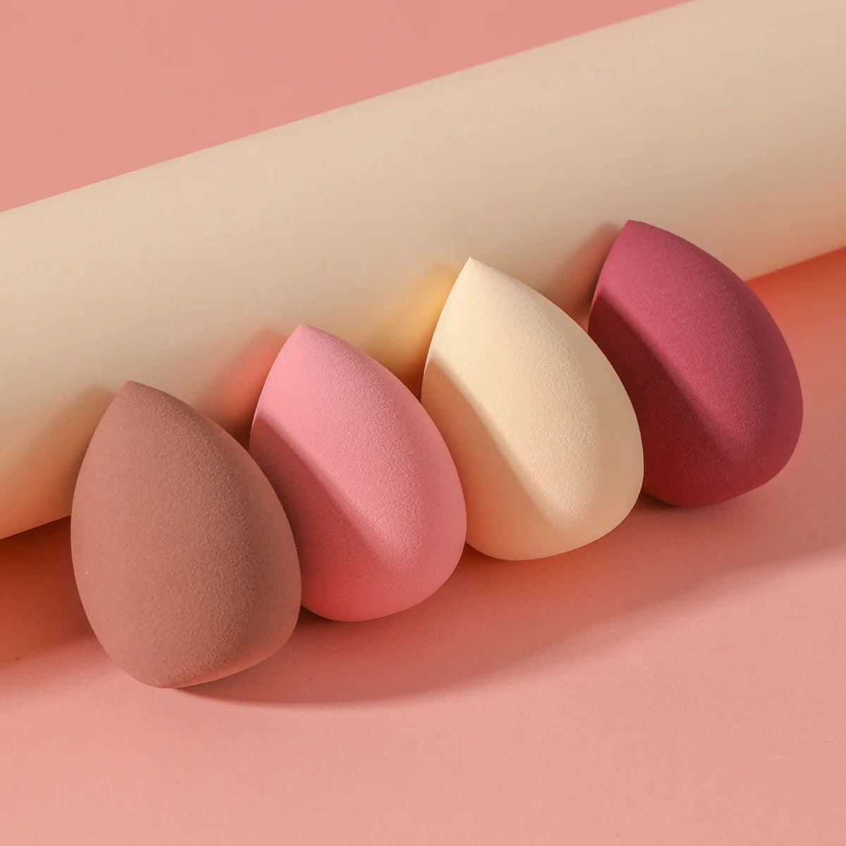 4 Pcs Beauty Egg Makeup Sponge Blenders